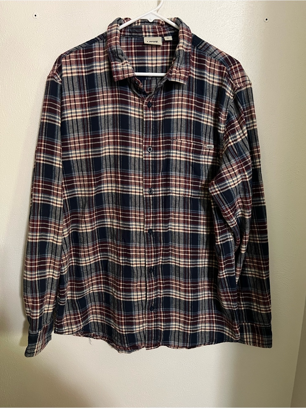 VANS Classic Skater Plaid Button Down Casual Shirt Blue Red Cream Men's Size XL‎